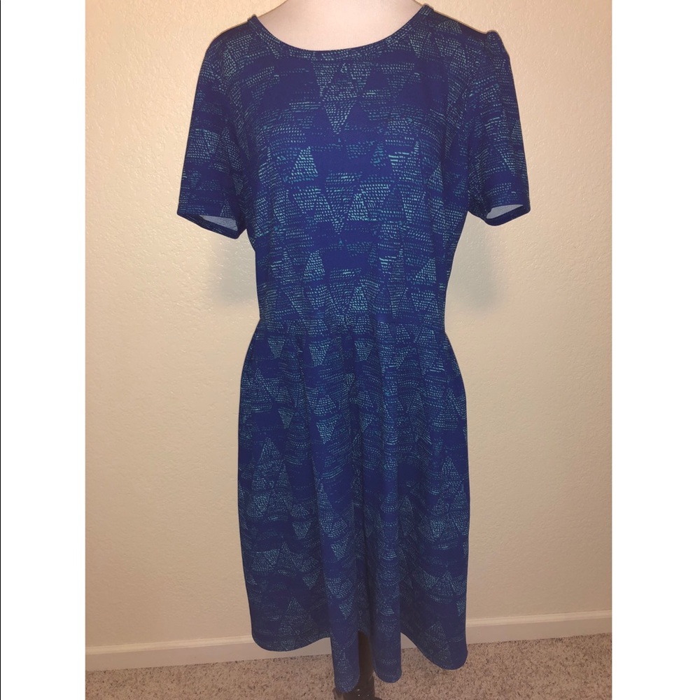 Lularoe amelia dress with pockets blue